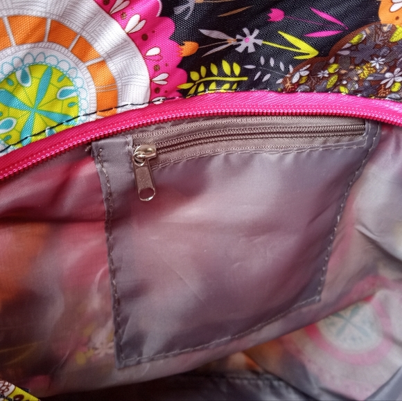 Lightweight Nylon Tote NWOT - Picture 6 of 16